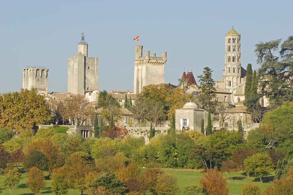 Logis Hotel Restaurant Uzes Pont Du Gard المظهر الخارجي الصورة